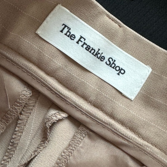 The Frankie Shop set - Picture 10 of 16